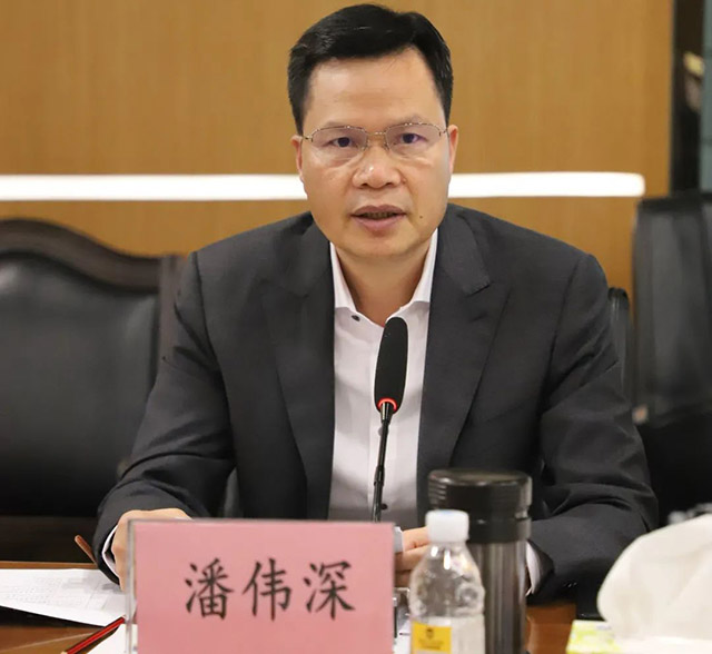 華昌集團董事長潘偉深向參與啟動會的所有領導表示歡迎