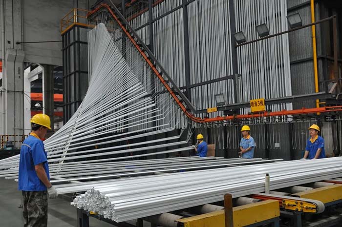 佛山市2023年企業家大會|華昌集團榮獲2022年度佛山市"制造業高質量發展百佳企業"